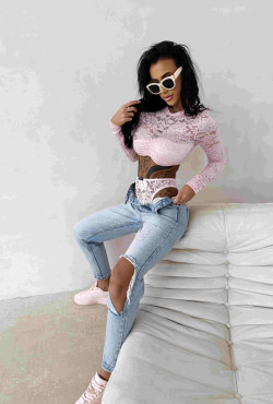 OLAVOGA AIRIS BLIEZEŇ 